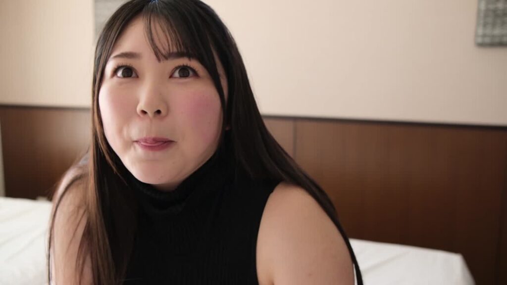 【能美真奈】110cmのJcup爆乳ヒップ110cmダイナマイトボディー披露